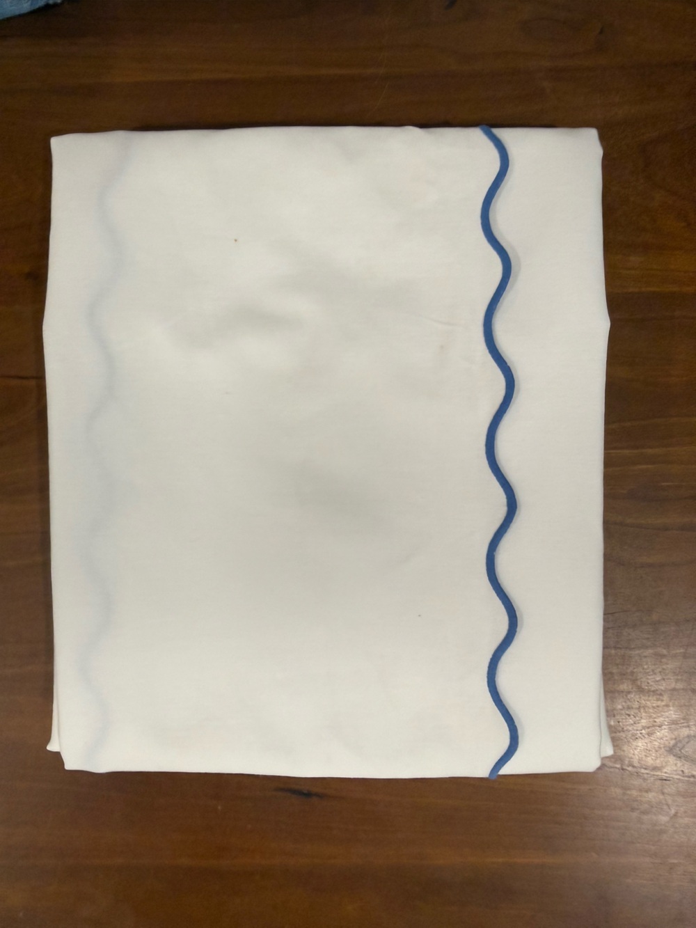 Serena & Lily Wave Crib Skirt- White with Blue Wave Trim